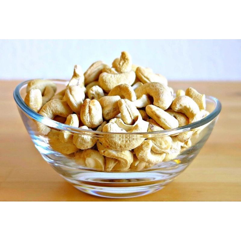 Cashews, whole - hand cracked and raw